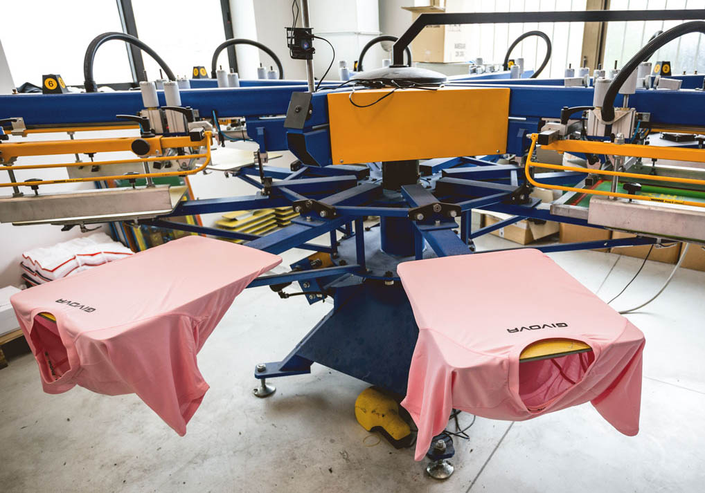 Stampa magliette sportive in serigrafia